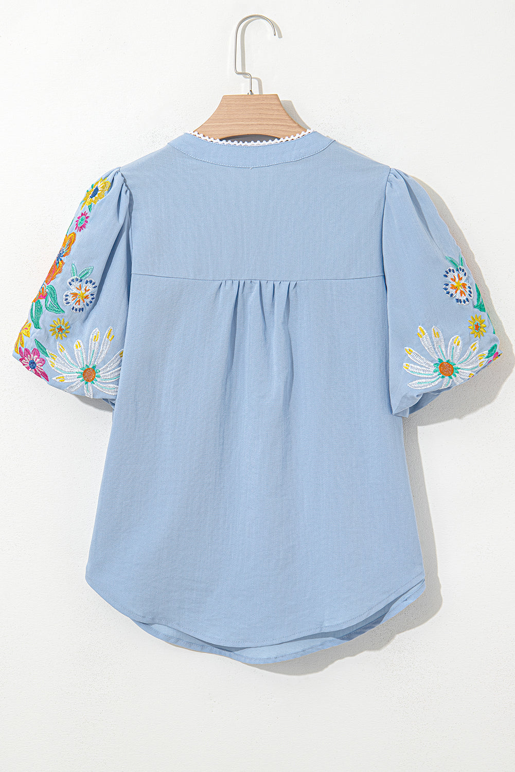 Floral Embroidered Puff Sleeve Blouse